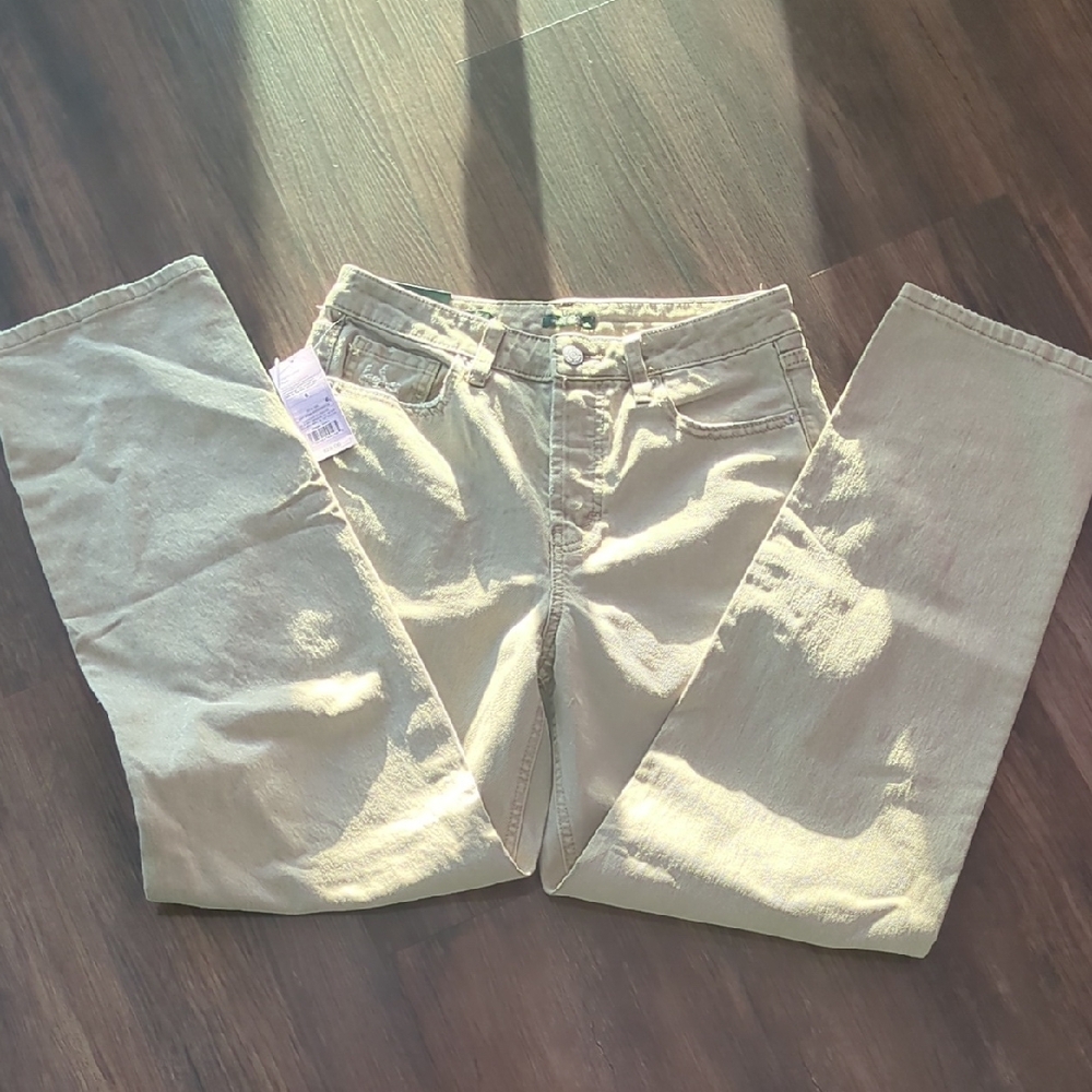 WILD FABLE UNISEX WOMEN'S HIGH-RISE STRAIGHT PANTS PERFECT FOR SEVERA OCCASIONS.